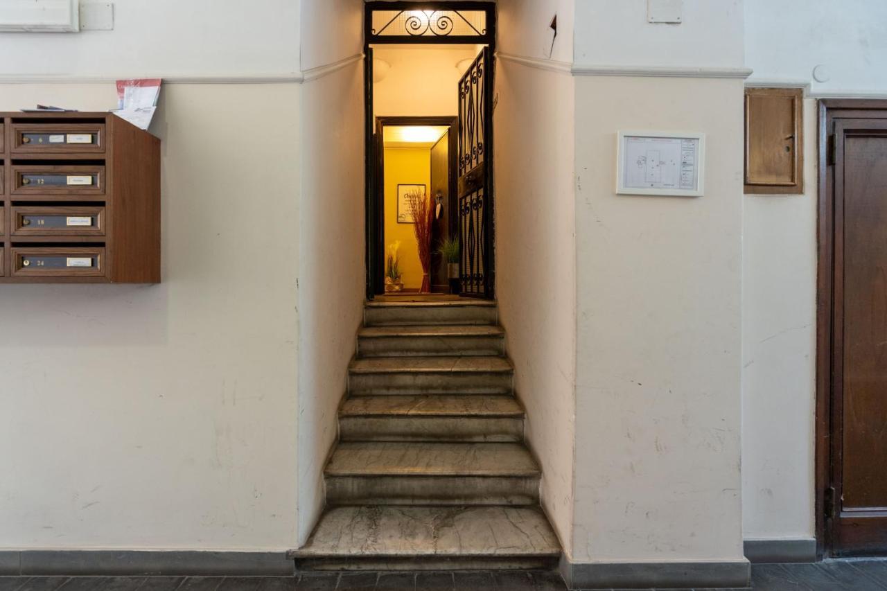 Colosseo Ohana Suite Intero Appartamento Open Space Rom Exterior foto