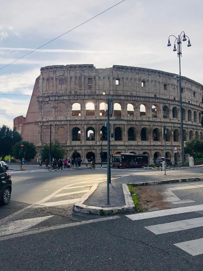 Colosseo Ohana Suite Intero Appartamento Open Space Rom Exterior foto