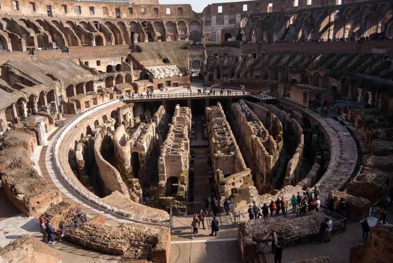 Colosseo Ohana Suite Intero Appartamento Open Space Rom Exterior foto